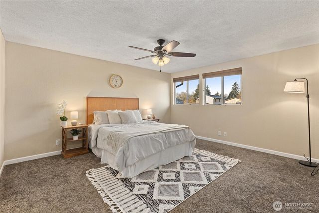 9323 10th Avenue SE, Everett, WA 98208