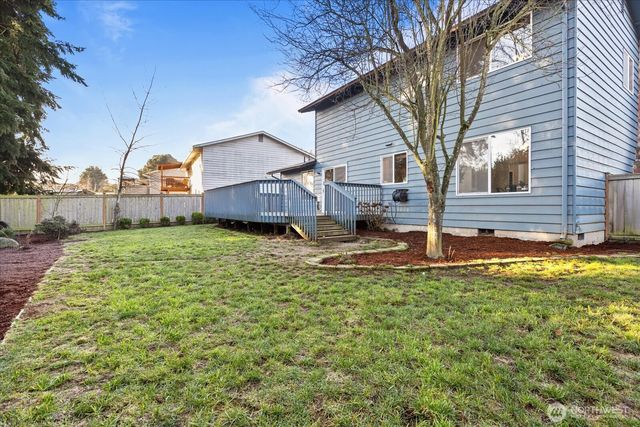 9323 10th Avenue SE, Everett, WA 98208