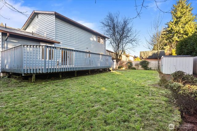 9323 10th Avenue SE, Everett, WA 98208