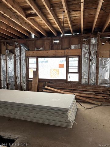 3129 E Genesee Avenue, Saginaw, MI 48601