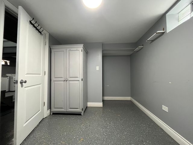 93 E 151st Street, Harvey, IL 60426