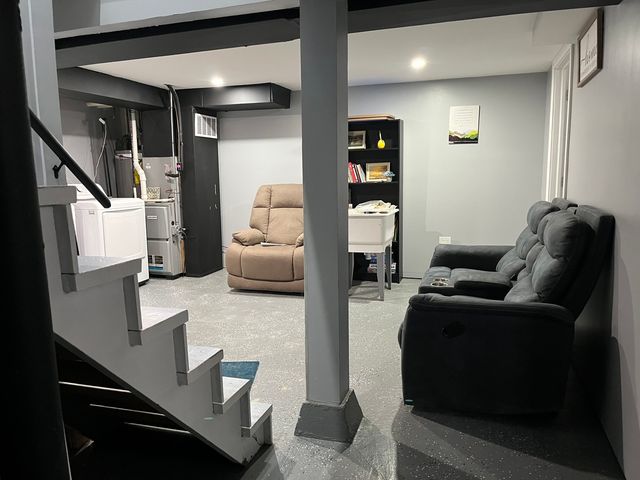 93 E 151st Street, Harvey, IL 60426