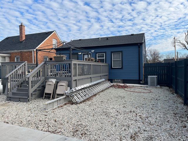 93 E 151st Street, Harvey, IL 60426