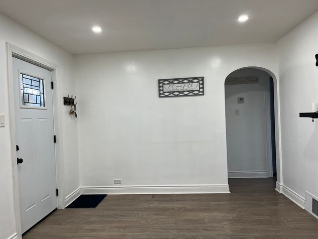 93 E 151st Street, Harvey, IL 60426