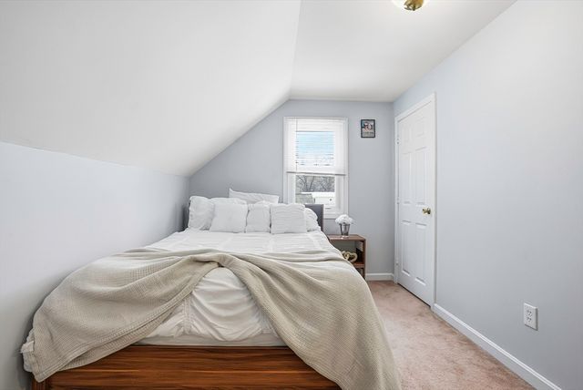 77 Carter St, Leominster, MA 01453