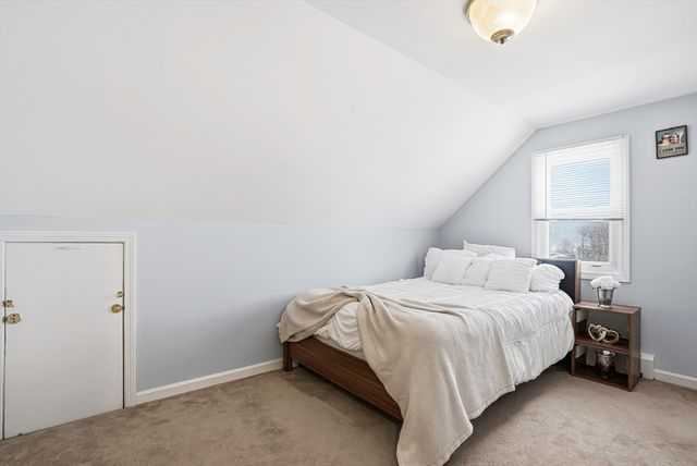 77 Carter St, Leominster, MA 01453