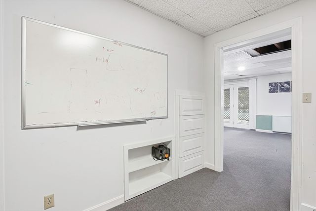 77 Carter St, Leominster, MA 01453