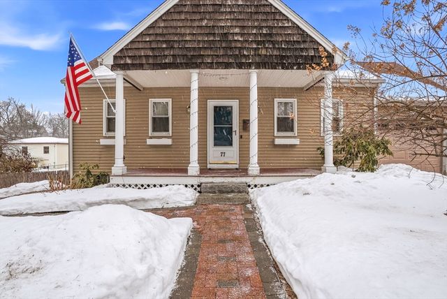 77 Carter St, Leominster, MA 01453