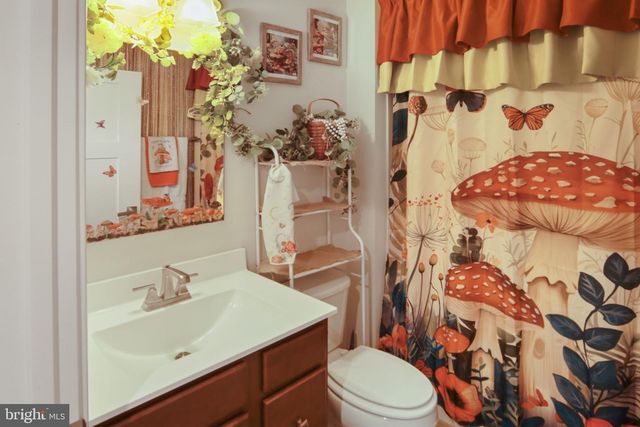 510 OXFORD WAY, Martinsburg, WV 25405