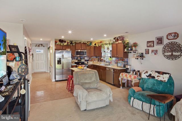 510 OXFORD WAY, Martinsburg, WV 25405