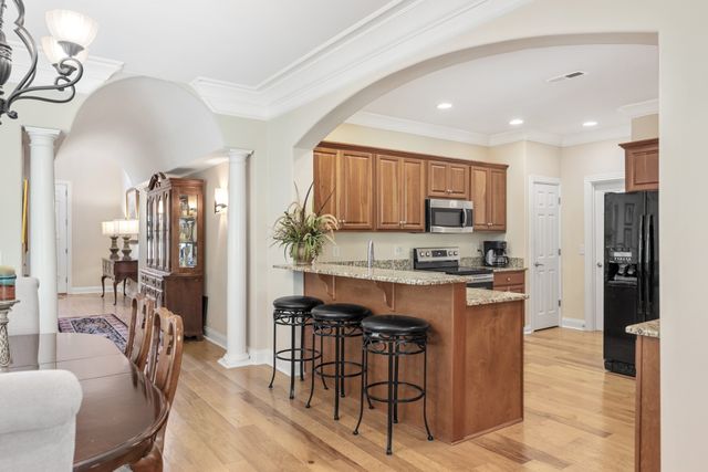 114 Nickolas Cir, Lebanon, TN 37087