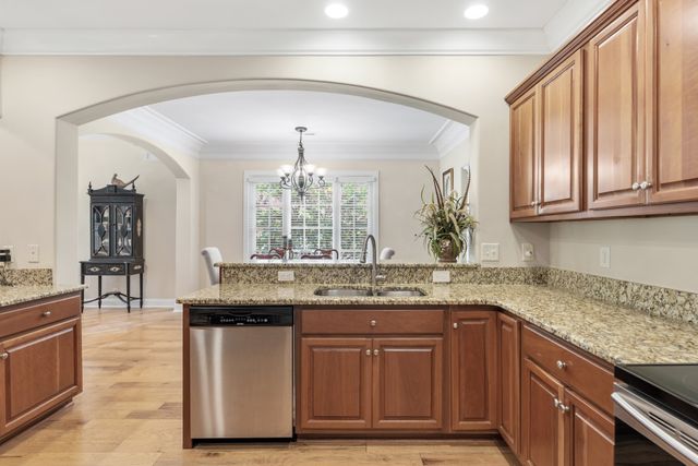 114 Nickolas Cir, Lebanon, TN 37087