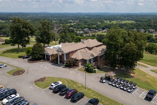 114 Nickolas Cir, Lebanon, TN 37087