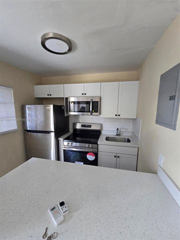 1507 NE 5th Ave 3, Fort Lauderdale, FL 33304