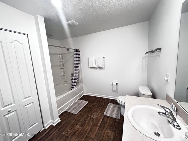 12571 RUSSIAN OLIVE Road, Jacksonville, FL 32218
