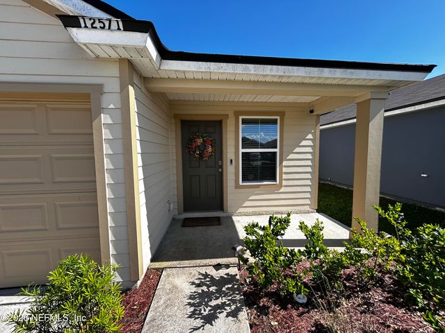 12571 RUSSIAN OLIVE Road, Jacksonville, FL 32218