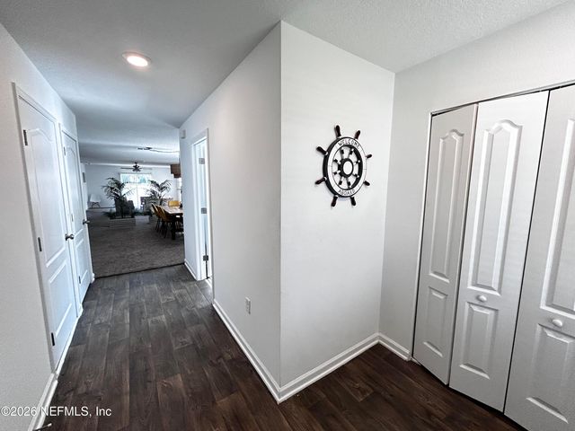 12571 RUSSIAN OLIVE Road, Jacksonville, FL 32218