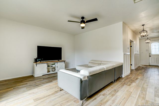 21110 Foothill Pine, San Antonio, TX 78259