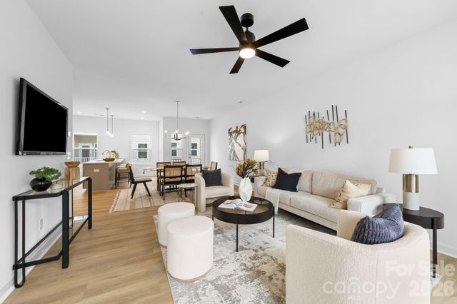 3920 Hager Drive, Charlotte, NC 28208