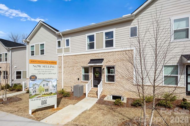 3920 Hager Drive, Charlotte, NC 28208