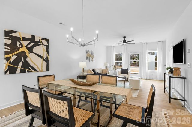 3920 Hager Drive, Charlotte, NC 28208