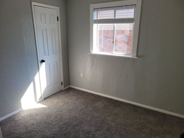 412 NW 68th St, Lawton, OK 73505