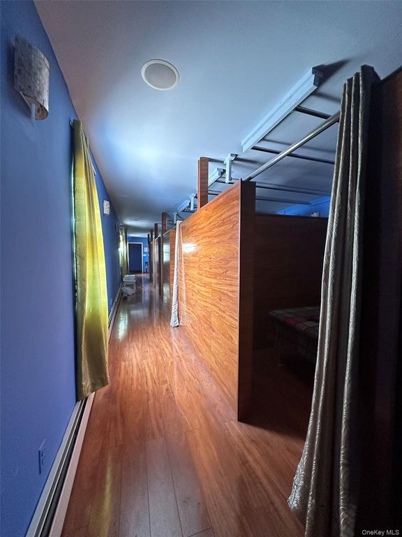 72C Franklin Avenue 2 FL, Franklin Square, NY 11010 — photo 3