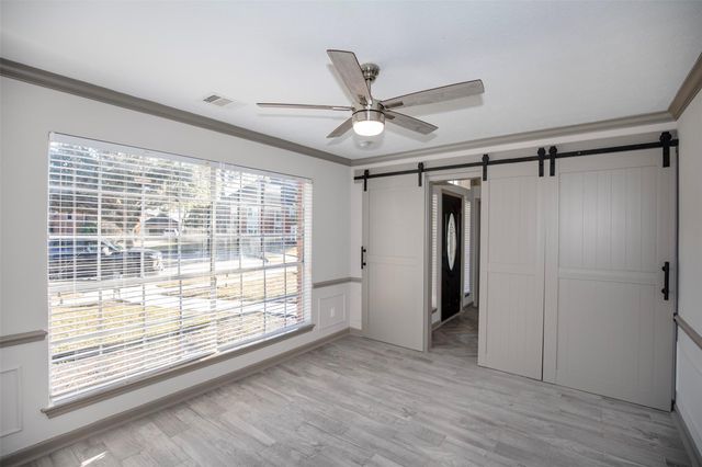 2108 Olympic Drive, League City, TX 77573