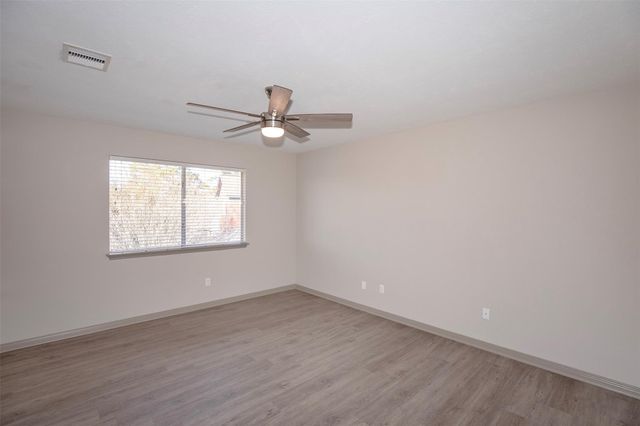 2108 Olympic Drive, League City, TX 77573