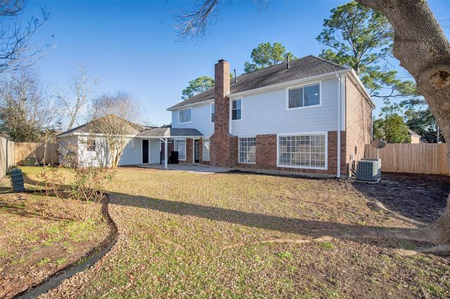 2108 Olympic Drive, League City, TX 77573