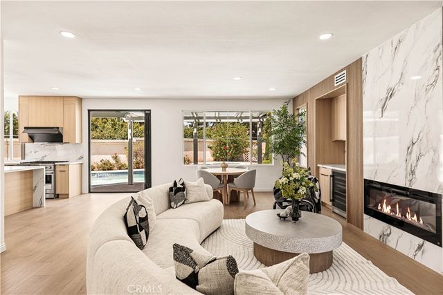 37 Festivo, Irvine, CA 92606