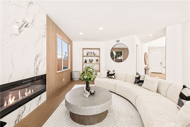 37 Festivo, Irvine, CA 92606