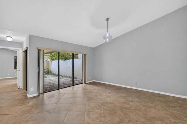3076 S Oakland Forest Drive 503, Oakland Park, FL 33309