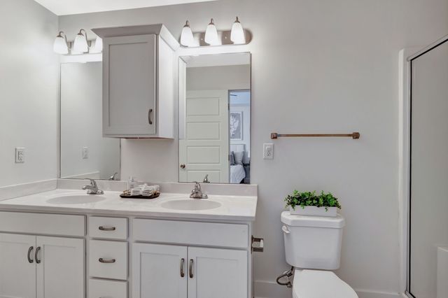 1134 Somerset Springs Dr, Spring Hill, TN 37174