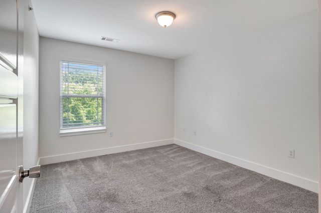 1134 Somerset Springs Dr, Spring Hill, TN 37174