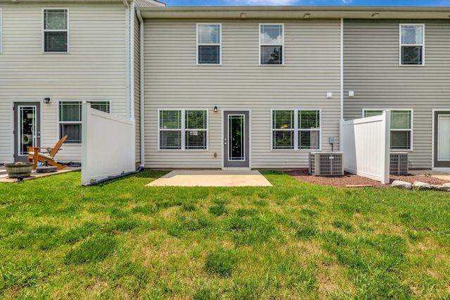 1134 Somerset Springs Dr, Spring Hill, TN 37174