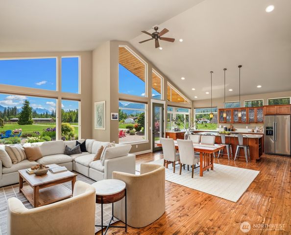 15707 365th Avenue SE, Sultan, WA 98294