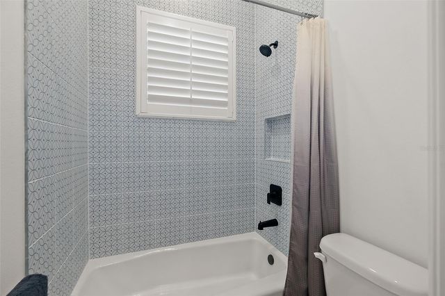 74 NEW LEATHERWOOD DRIVE, Palm Coast, FL 32137