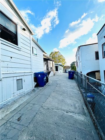 1530 W Temple Street, Los Angeles, CA 90026