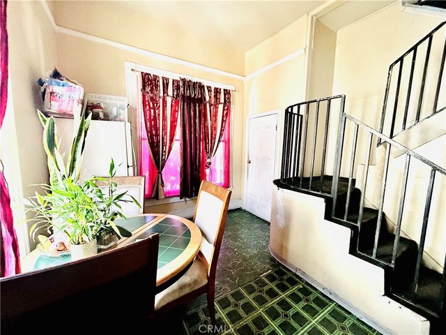 1530 W Temple Street, Los Angeles, CA 90026