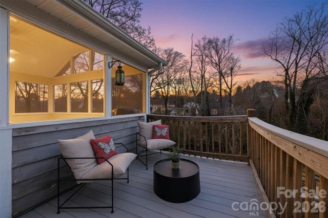 5969 Gold Creek Estate Drive, Hickory, NC 28601