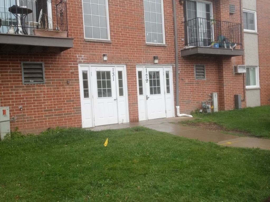 129 Elk Trail 329, Carol Stream, IL 60188