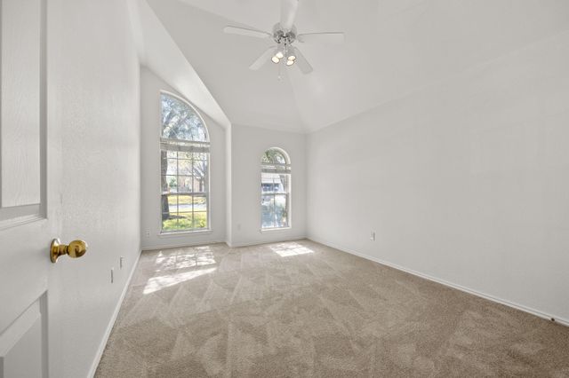 8700 Tin Roof CV, Round Rock, TX 78681