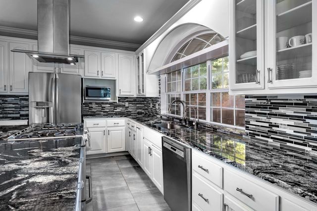 73 Valley Estates Cove, Little Rock, AR 72212