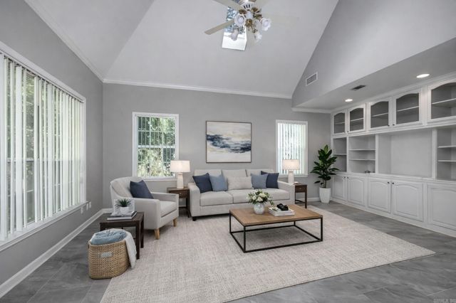 73 Valley Estates Cove, Little Rock, AR 72212