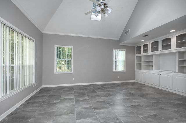 73 Valley Estates Cove, Little Rock, AR 72212