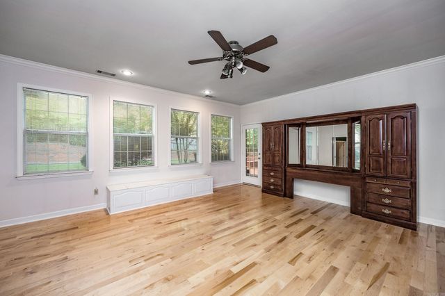 73 Valley Estates Cove, Little Rock, AR 72212