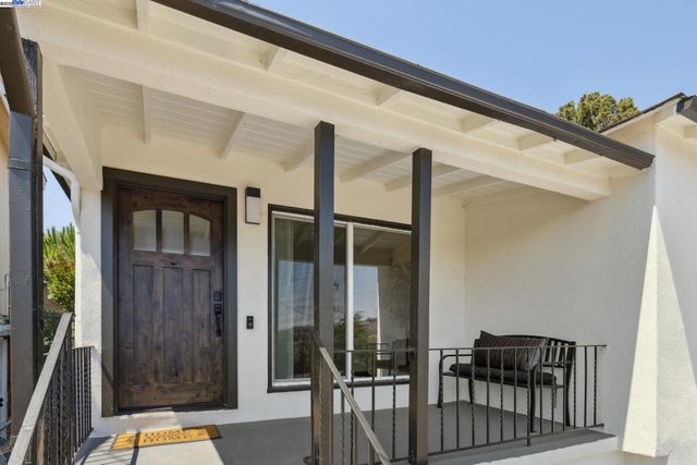 2643 99th Ave, Oakland, CA 94605