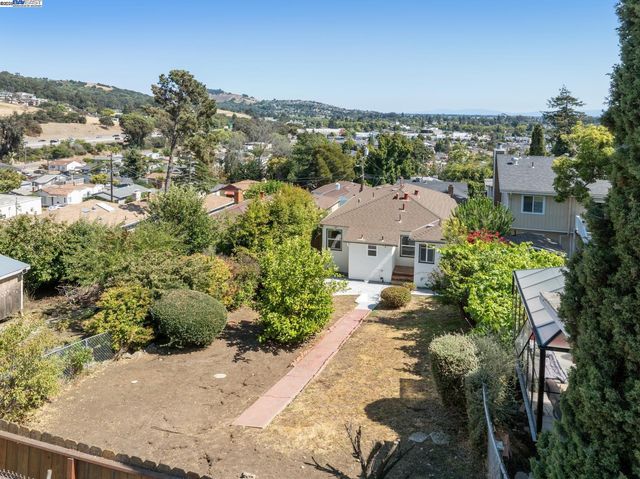 2643 99th Ave, Oakland, CA 94605