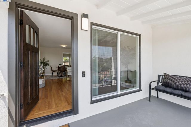 2643 99th Ave, Oakland, CA 94605